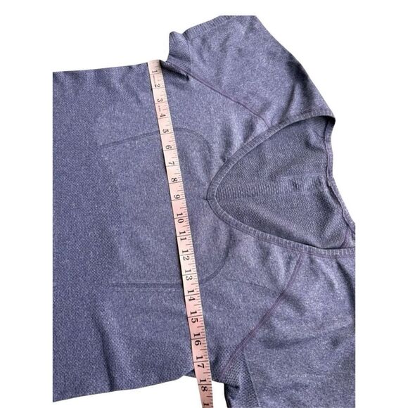 Lululemon Swiftly Tech V Neck In Concord Grape Size 10 - Picture 9 of 9